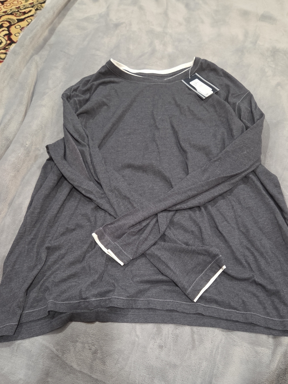 Roundtree & Yorke Dark Gray Crewneck with White Trim